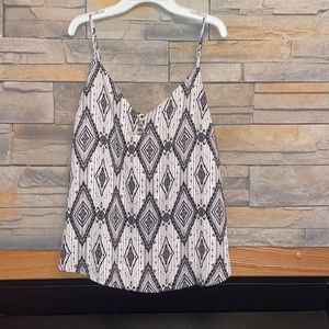 Gorgeous dynamite top, worn once